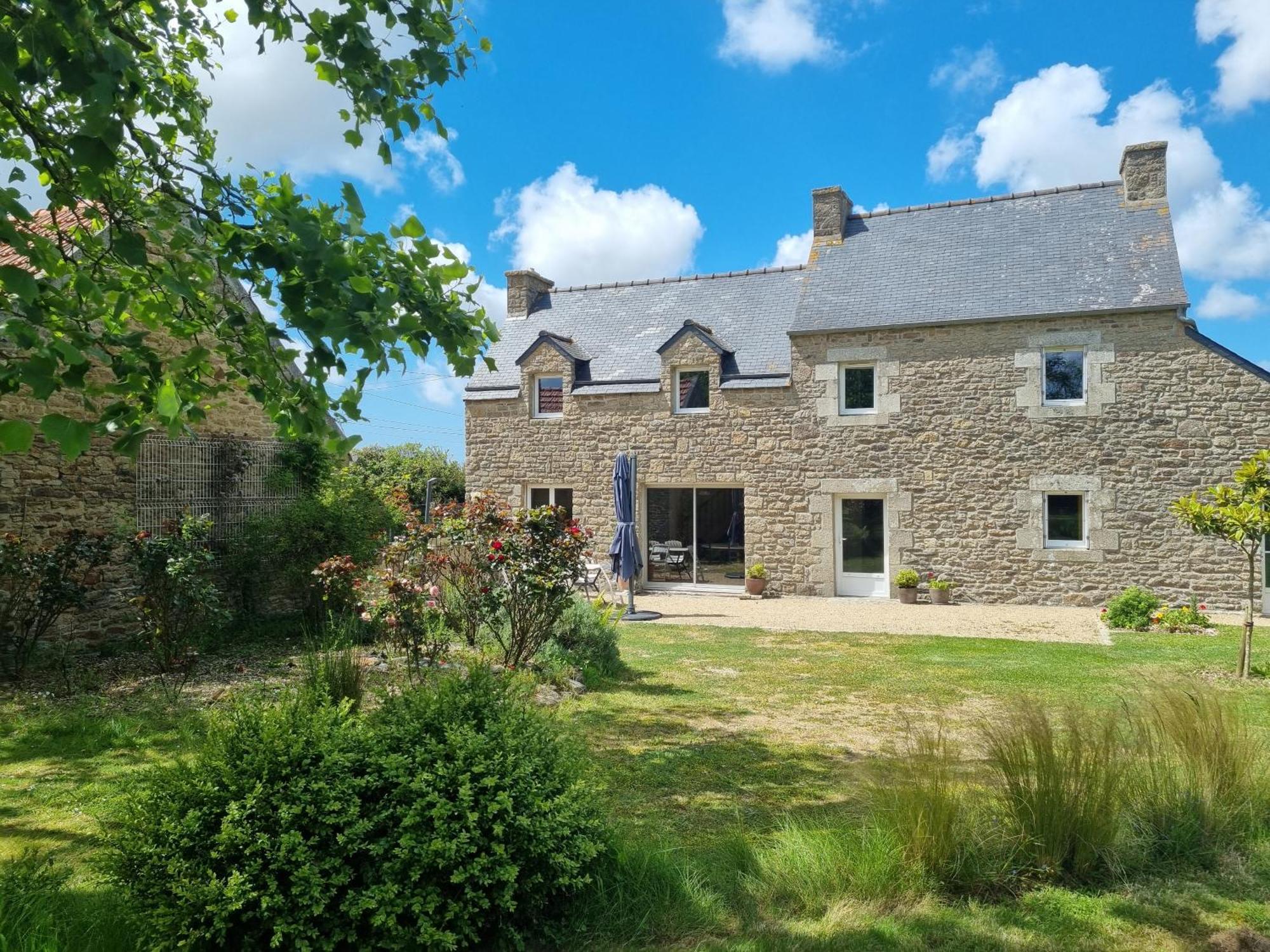 Fermette Villa Plounevez-Lochrist Exterior photo